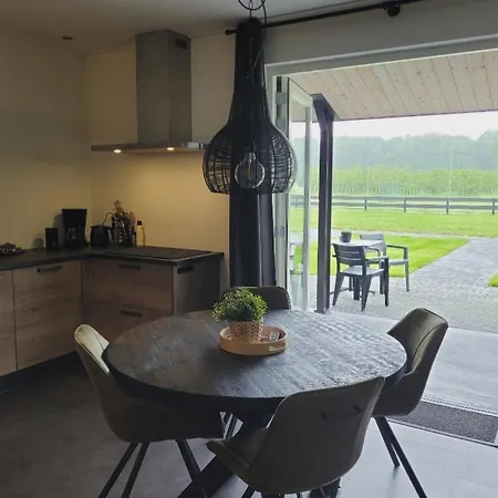 Apartamento Timmershoeve Vorstenbosch